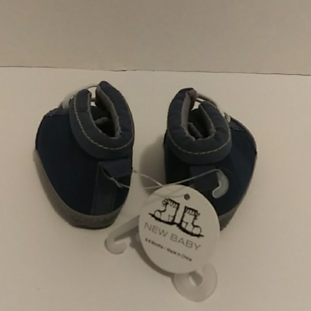 New Baby Shoes 6-9 Months Size 3 Blue